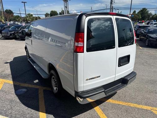 2024 Chevrolet Express 2500 Work Van