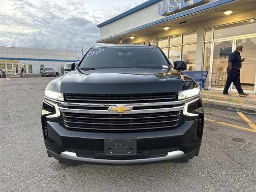 2022 Chevrolet Suburban LT