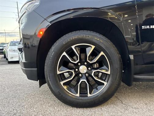 2022 Chevrolet Suburban LT