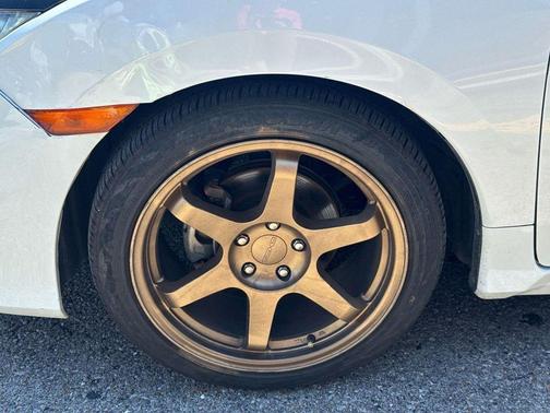 White 2021 Honda Civic Sport