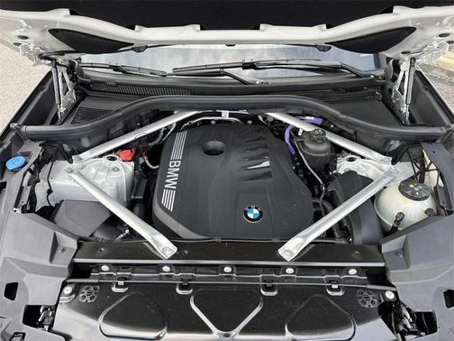 2025 BMW X5 sDrive40i