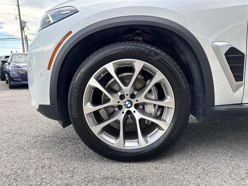 2025 BMW X5 sDrive40i