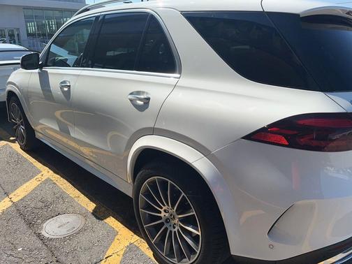 White 2024 Mercedes-Benz GLE 350 Base 4MATIC