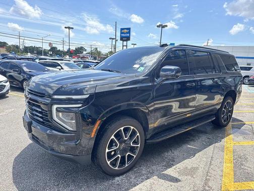 Black 2025 Chevrolet Suburban RST