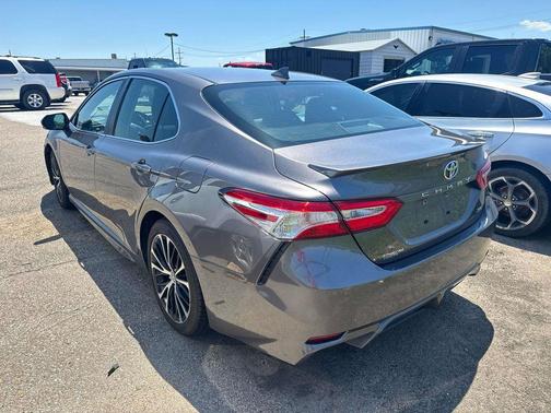 Predawn Gray Mica 2020 Toyota Camry SE