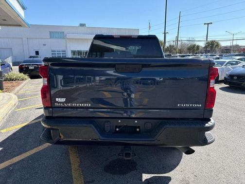 2023 Chevrolet Silverado 2500 Custom