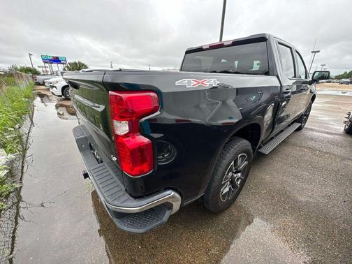 Black 2024 Chevrolet Silverado 1500 LT
