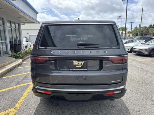 Metallic 2024 Jeep Wagoneer L Series II