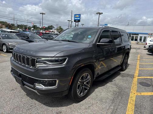 Metallic 2024 Jeep Wagoneer L Series II