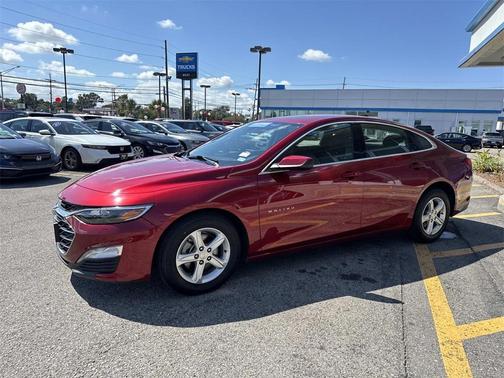 2024 Chevrolet Malibu LT