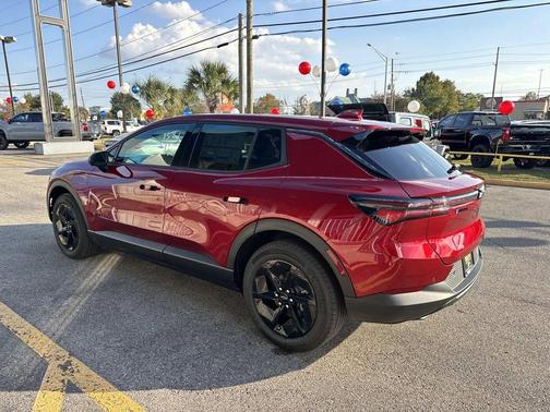 2026 Chevrolet Equinox EV LT 1