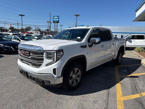 2025 GMC Sierra 1500 SLT