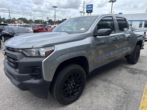 Sterling Gray Metallic 2025 Chevrolet Colorado WT
