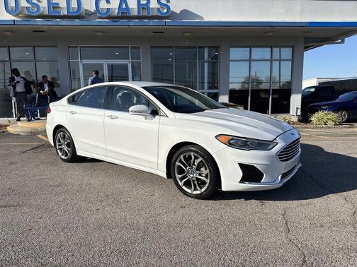 2020 Ford Fusion SEL