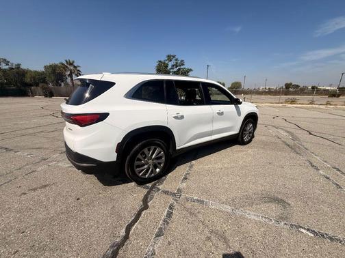 Summit White 2025 Buick Enclave Preferred
