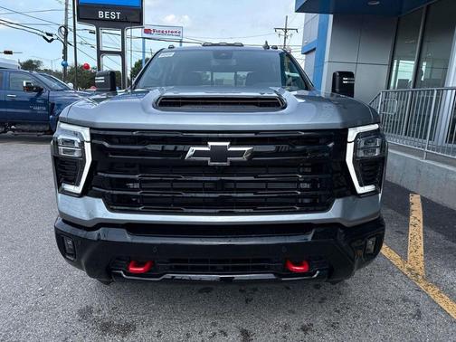 Sterling Gray Metallic 2026 Chevrolet Silverado 2500 LT