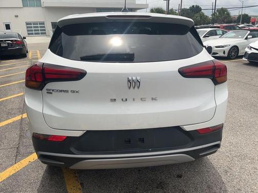 Summit White 2025 Buick Encore GX Preferred