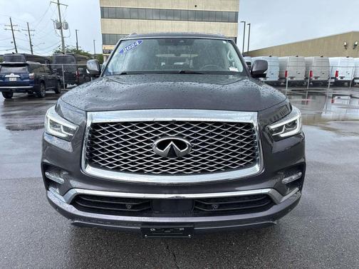 Anthracite Gray 2024 INFINITI QX80 Luxe
