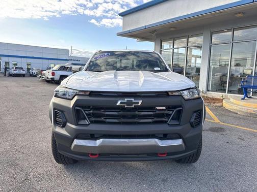 Summit White 2025 Chevrolet Colorado Trail Boss