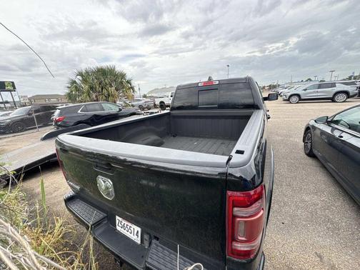 Diamond Black 2022 RAM 1500 Laramie