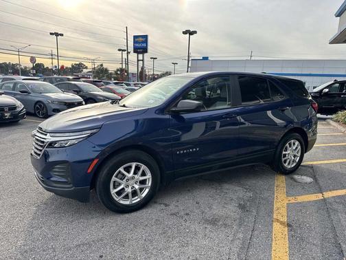 2023 Chevrolet Equinox LS