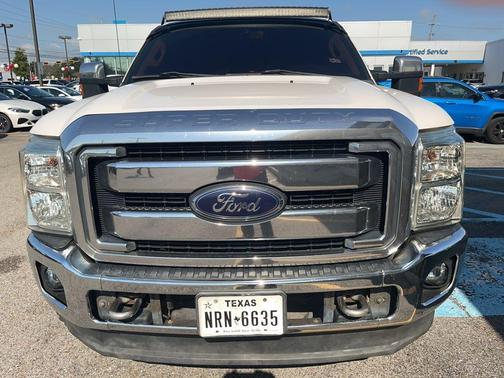 White 2012 Ford F-250 Lariat