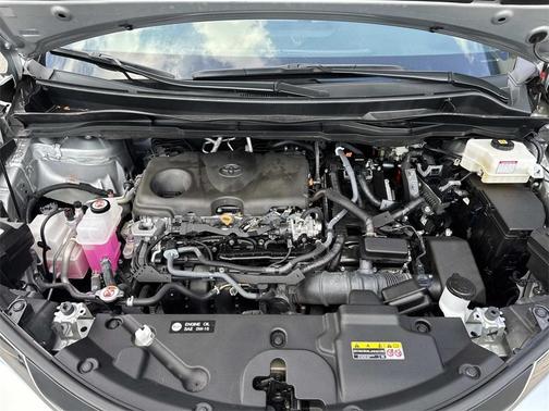 2025 Toyota Sienna LE