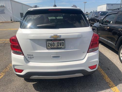 White 2018 Chevrolet Trax LT