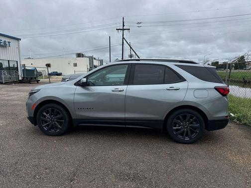 Sterling Gray Metallic 2024 Chevrolet Equinox RS