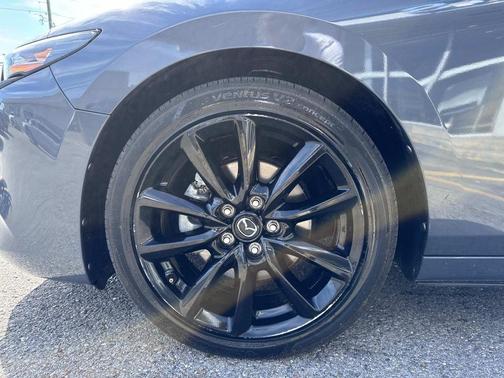 2024 Mazda Mazda3 2.5 S Carbon Edition