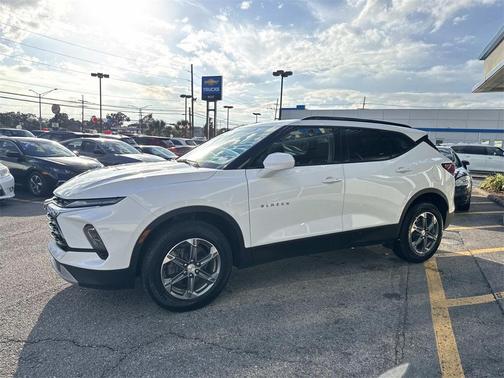 2023 Chevrolet Blazer 2LT