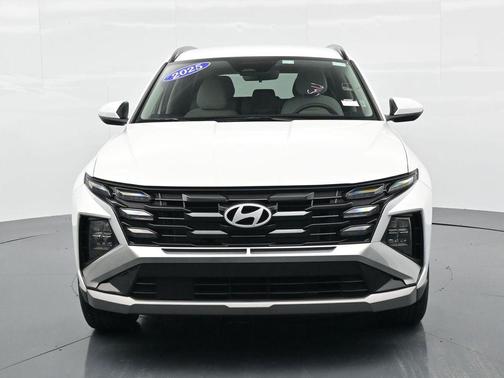 White Pearl 2025 Hyundai TUCSON SEL