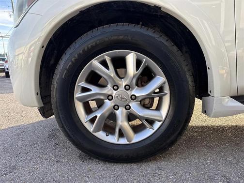 2012 INFINITI QX56 Base
