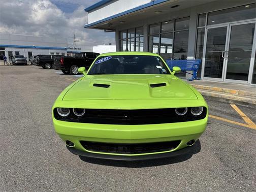 2023 Dodge Challenger SXT