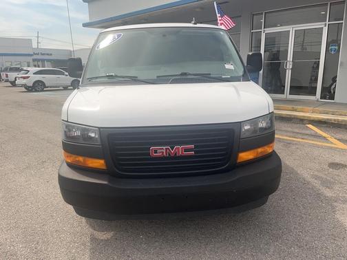 2023 GMC Savana 2500 Work Van