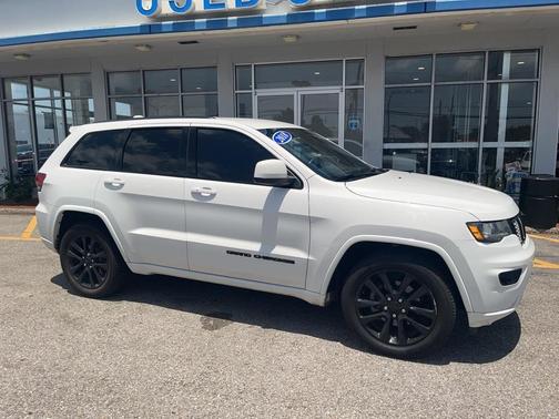 2018 Jeep Grand Cherokee Altitude