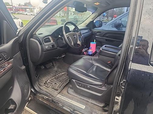 2013 GMC Yukon XL 1500 Denali