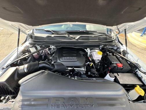 Bright White Clearcoat 2026 RAM 2500 Big Horn