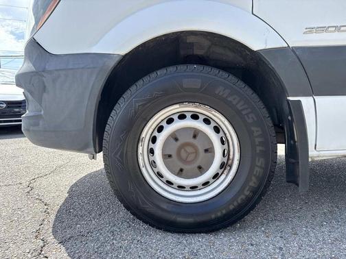 2016 Mercedes-Benz Sprinter 2500 Normal Roof