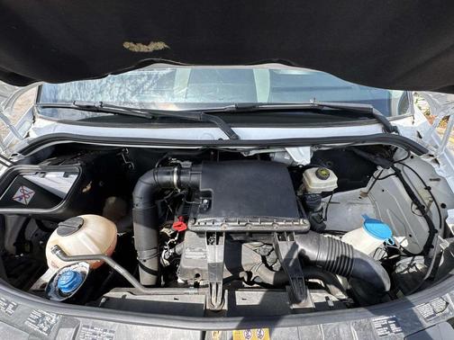 2016 Mercedes-Benz Sprinter 2500 Normal Roof