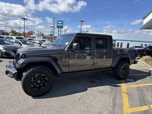 2021 Jeep Gladiator Sport