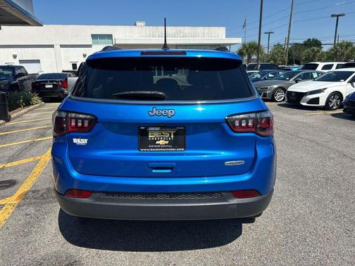 Laser Blue 2022 Jeep Compass Latitude
