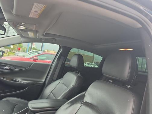 Shadow Gray Metallic 2021 Chevrolet Malibu Premier