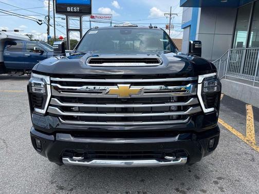 Black 2026 Chevrolet Silverado 3500 High Country