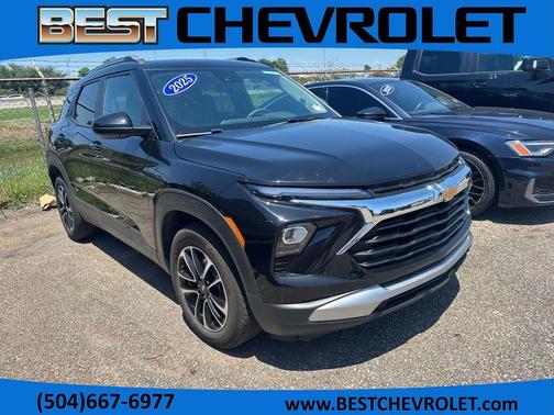 Mosaic Black Metallic 2025 Chevrolet Trailblazer LT