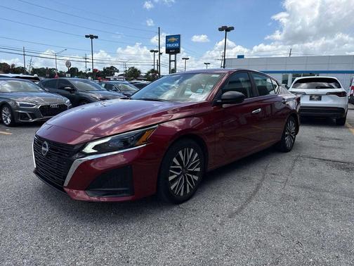 Scarlet Ember 2025 Nissan Altima SV