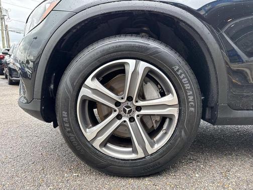 Black 2019 Mercedes-Benz GLC 300 Base