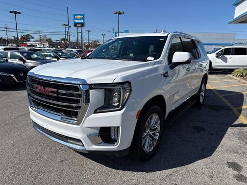2022 GMC Yukon SLT