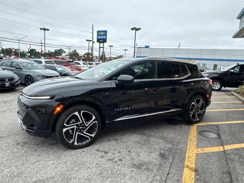 2025 Chevrolet Equinox EV LT 2