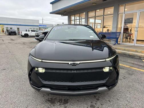 2025 Chevrolet Equinox EV LT 2